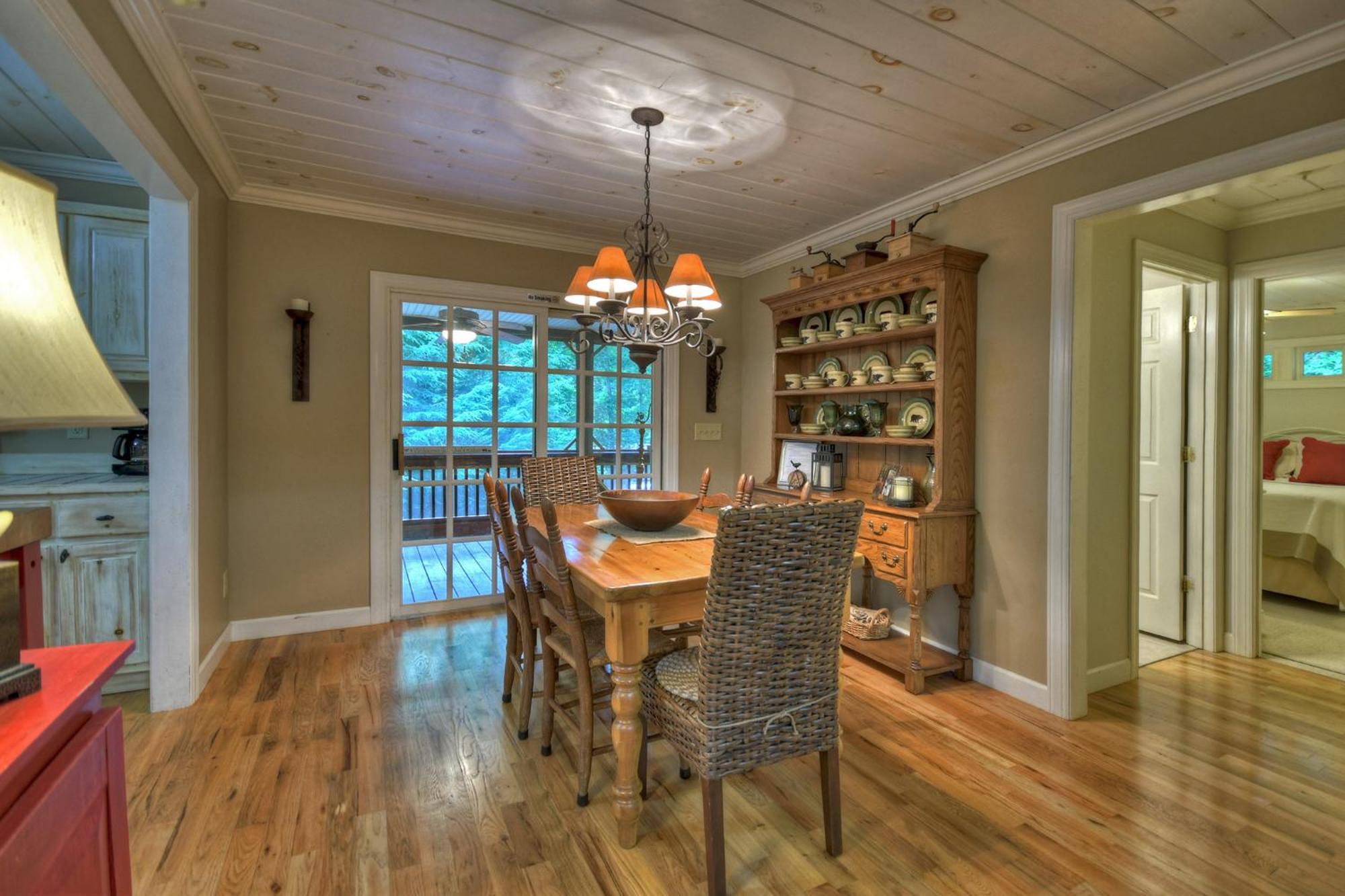 Southern Living Cottage Cozy Up By The Fire Relax On The Porch And Enjoy Peaceful Surroundings بلو ريدج المظهر الخارجي الصورة